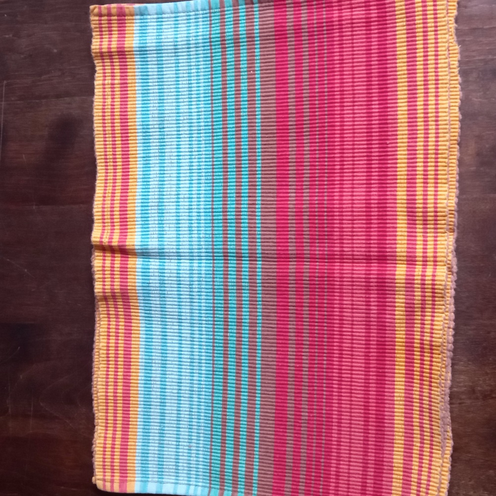 Vintage colorful placemats 4 total